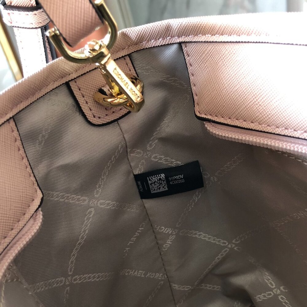 Michael kors Small Shopping Bag - Picture 6 of 9
